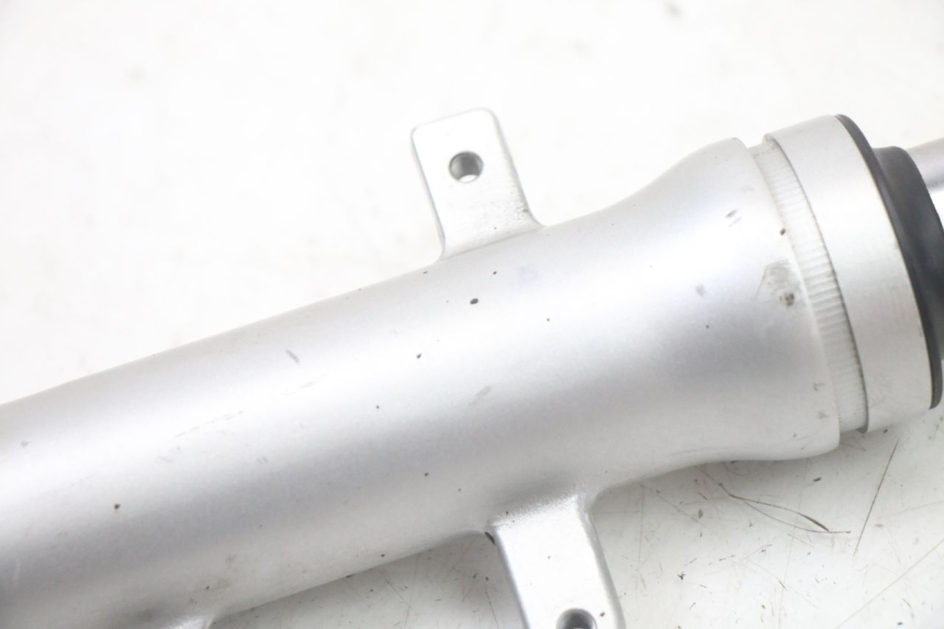 photo de FOURREAU FOURCHE GAUCHE KYMCO GRAND DINK 125 (2008 - 2014)