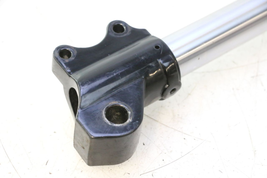 photo de FOURREAU FOURCHE GAUCHE APOLLO RFZ 125 - Pièce contrôlée