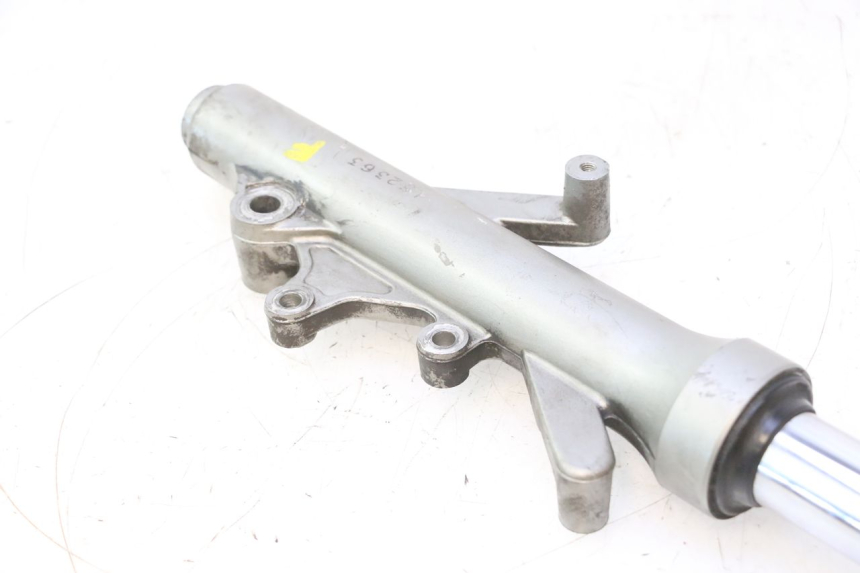 photo de FOURREAU FOURCHE GAUCHE YAMAHA YP MAJESTY 125 (1998 - 2001) - Vue produit