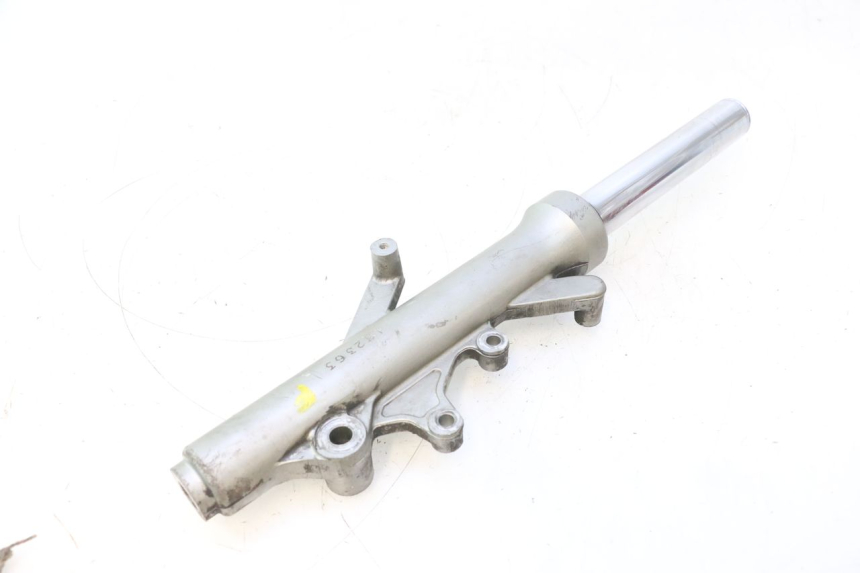 photo de FOURREAU FOURCHE GAUCHE YAMAHA YP MAJESTY 125 (1998 - 2001) - Pièce contrôlée