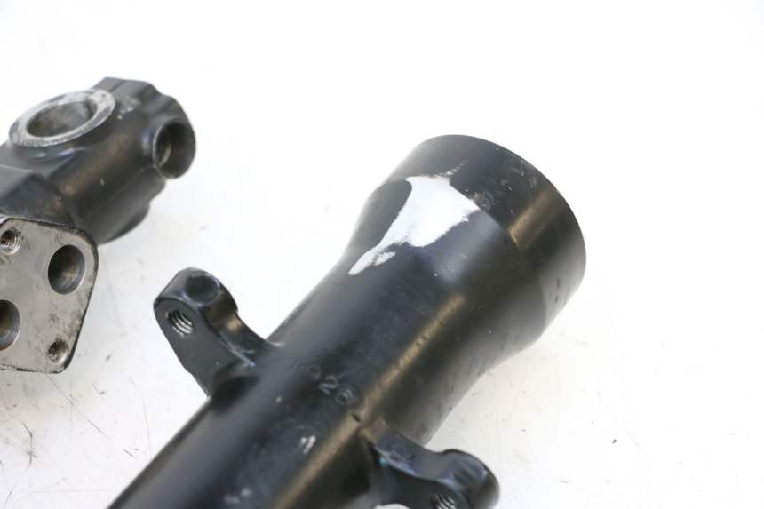 photo de FOURREAU FOURCHE KAWASAKI GPX F ZX750F 750 (1986 - 1990) - Autre angle de vue