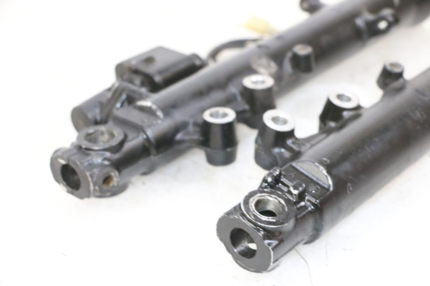 photo de FOURREAU FOURCHE KAWASAKI GPX R WARBIRD 600 (1988 - 1993) - Pièce contrôlée