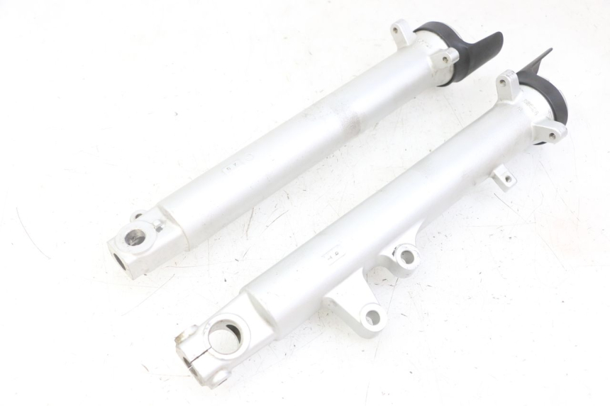 photo de FOURREAU FOURCHE SUZUKI GS GSE 500 (2001 - 2003)
