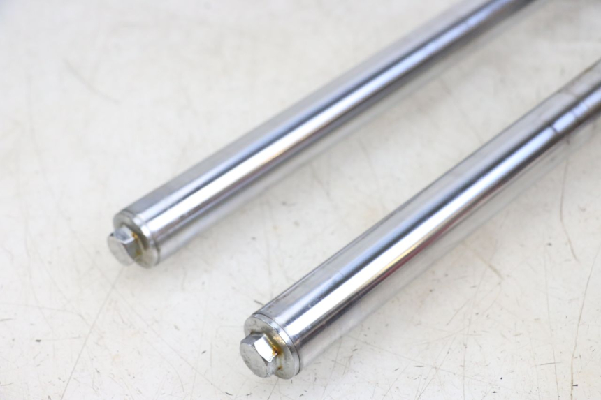 photo de FOURREAU FOURCHE HYOSUNG GF 125 (2001 - 2005)