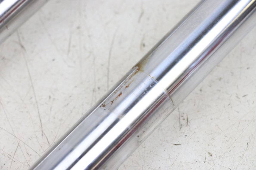 photo de FOURREAU FOURCHE HYOSUNG GF 125 (2001 - 2005)