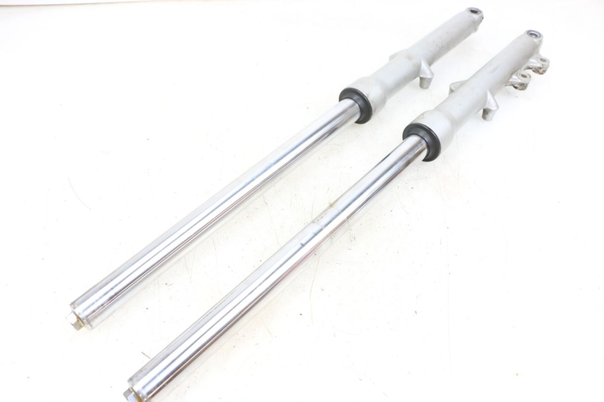 photo de FOURREAU FOURCHE HYOSUNG GF 125 (2001 - 2005)