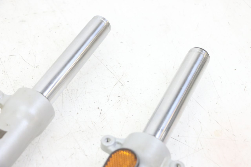 photo de FOURREAU FOURCHE YAMAHA JOG R 50 (2004 - 2014)