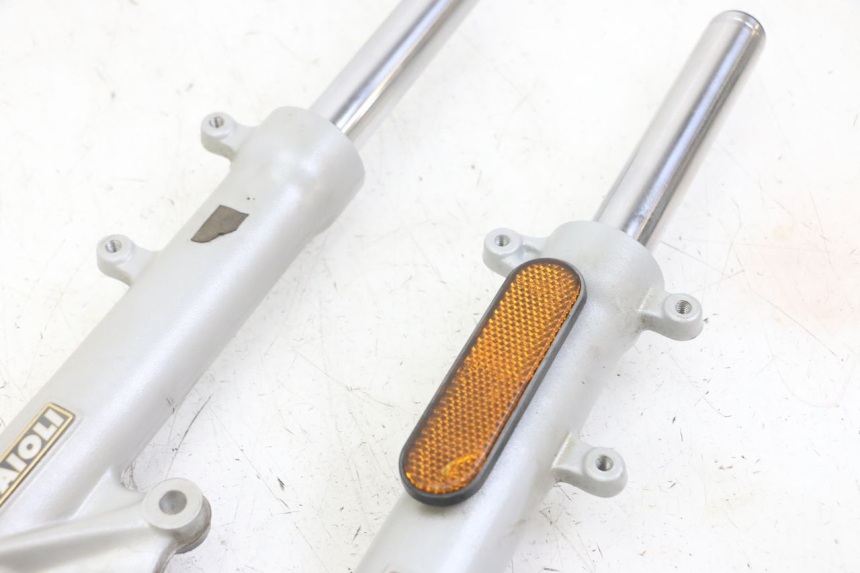 photo de FOURREAU FOURCHE YAMAHA JOG R 50 (2004 - 2014)