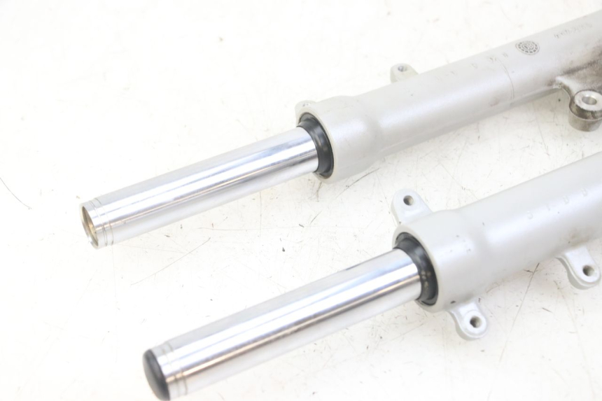 photo de FOURREAU FOURCHE YAMAHA JOG R 50 (2004 - 2014)