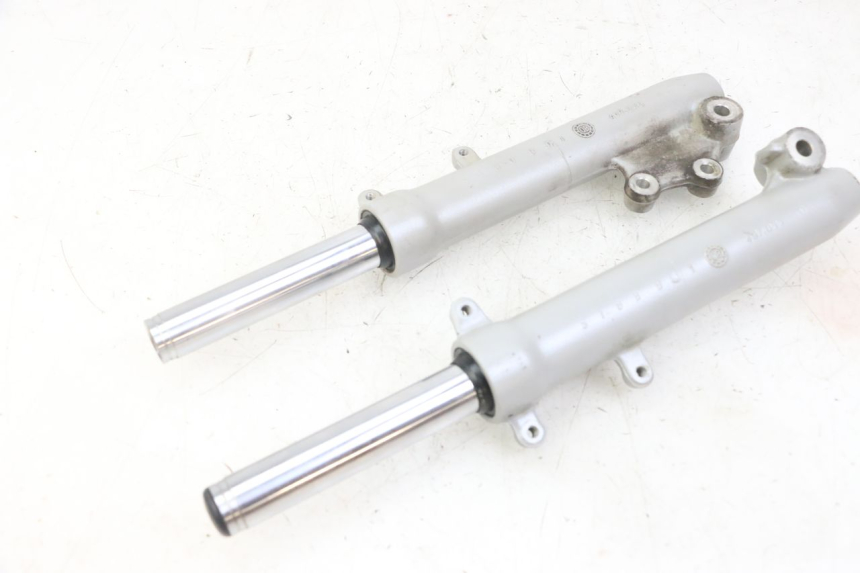 photo de FOURREAU FOURCHE YAMAHA JOG R 50 (2004 - 2014)