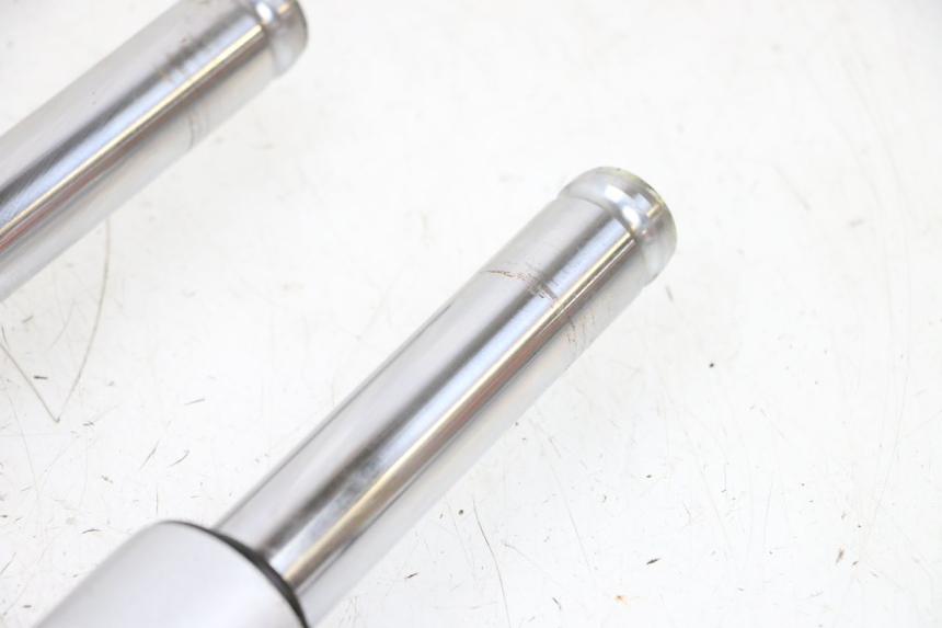 photo de FOURREAU FOURCHE PEUGEOT KISBEE 4T 50 (2018 - 2022) - Vue d’ensemble