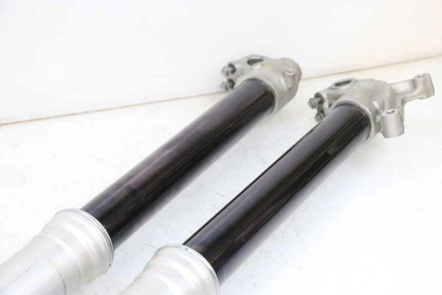 photo de FOURREAU FOURCHE KAWASAKI KXF KX-F 250 (2017 - 2019) - État de surface