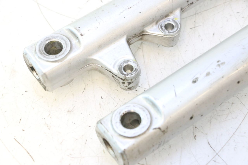photo de FOURREAU FOURCHE PIAGGIO LIBERTY IGET 4T 50 (2021 - 2025) - Détail de la pièce