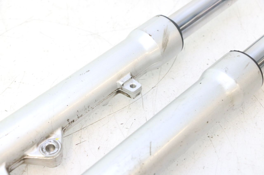 photo de FOURREAU FOURCHE PIAGGIO LIBERTY IGET 4T 50 (2021 - 2025) - Zoom état d’usage