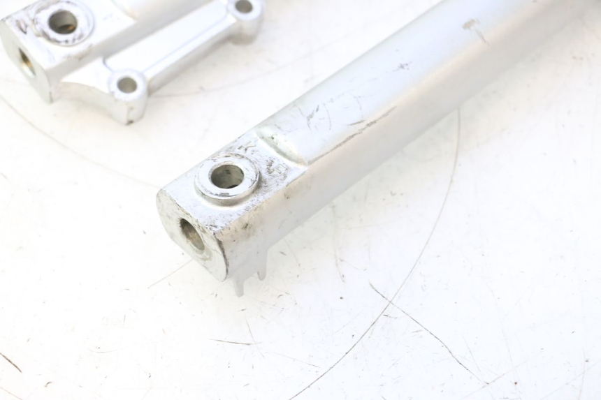 photo de FOURREAU FOURCHE KYMCO LIKE 125 (2009 - 2016) - Zoom composants