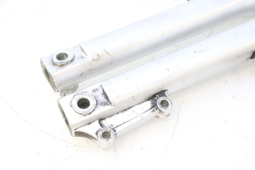 photo de FOURREAU FOURCHE KYMCO LIKE 125 (2009 - 2016) - Marquages et références