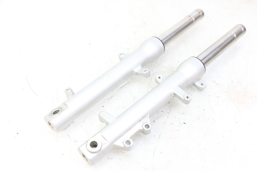 photo de FOURREAU FOURCHE LONGJIA SHARPY 125 (2020 - 2024)
