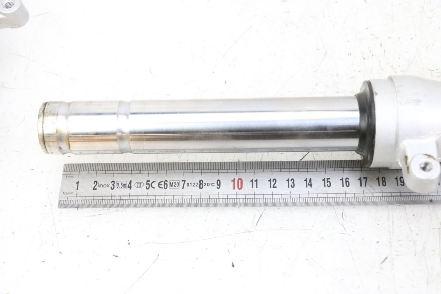 photo de FOURREAU FOURCHE LONGJIA SHARPY 125 (2020 - 2024)