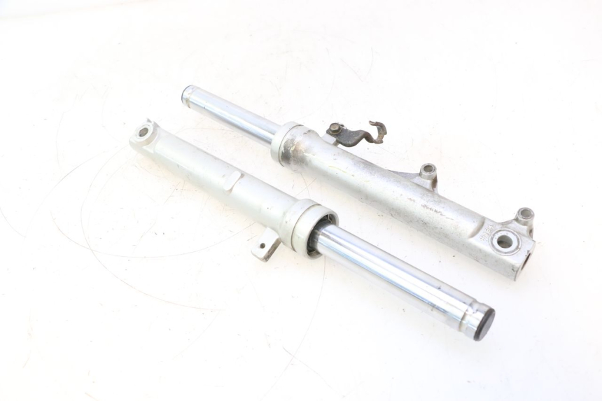 photo de FOURREAU FOURCHE SYM MIO 50 (2005 - 2010) - Détail de la pièce