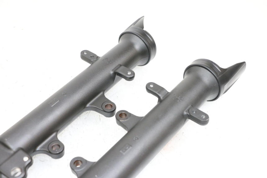 photo de FOURREAU FOURCHE YAMAHA MT-07 MT07 ABS 700 (2018 - 2020) - Zoom état d’usage