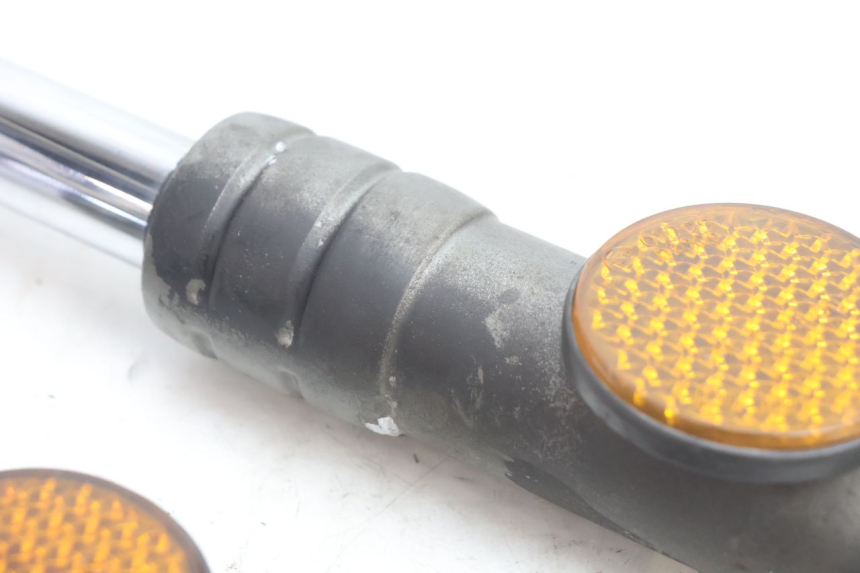 photo de FOURREAU FOURCHE YAMAHA NEO'S NEOS 2T 50 (1998 - 2007) - Gros plan technique