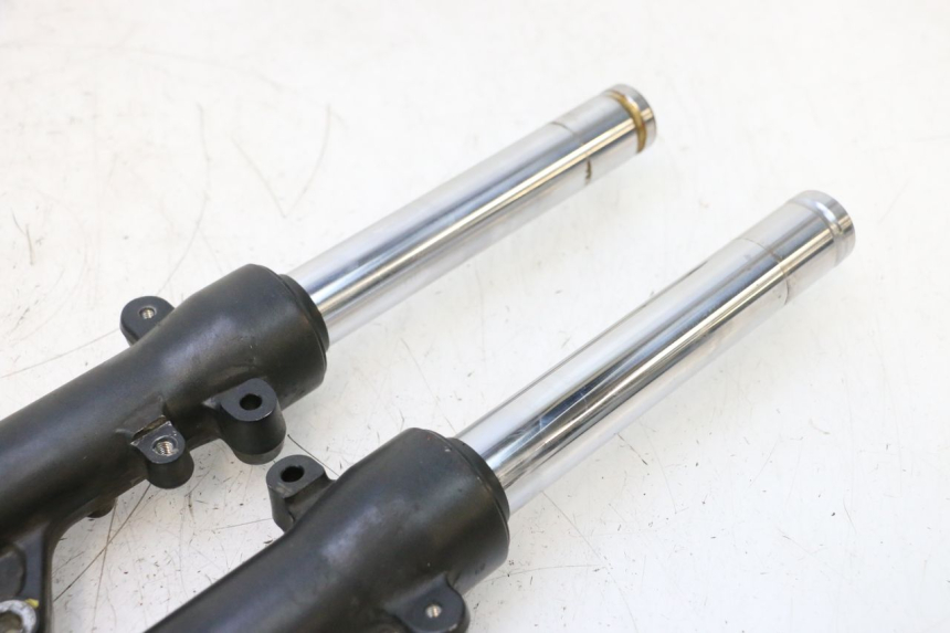photo de FOURREAU FOURCHE HONDA PCX (JF57/JF64) 125 (2014 - 2018) - État de surface