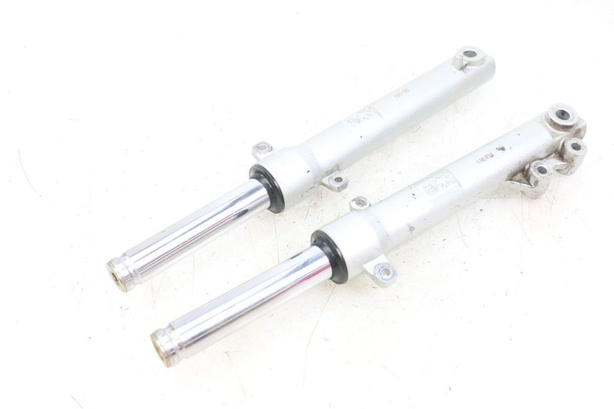 photo de FOURREAU FOURCHE PEUGEOT KISBEE 2T 50 (2018 - 2022)