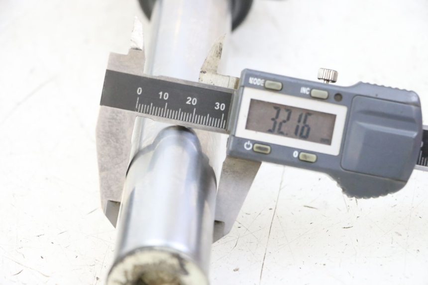 photo de FOURREAU FOURCHE LIGIER PULSE 3 1 (2014 - 2020) - Détail de la pièce