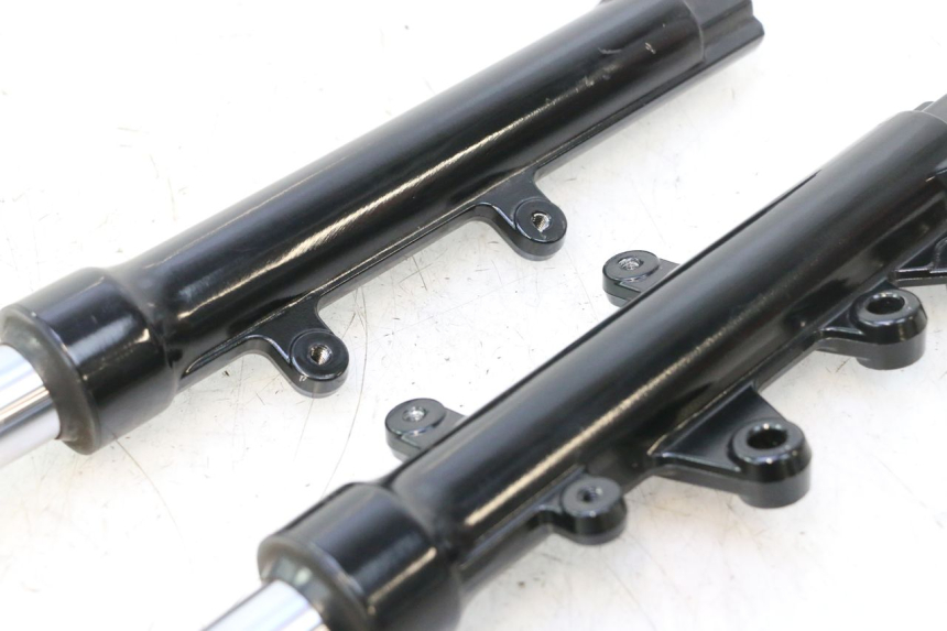 photo de FOURREAU FOURCHE JM MOTORS R-MAX TECH 50 (2024 - 2026) - Détails caractéristiques