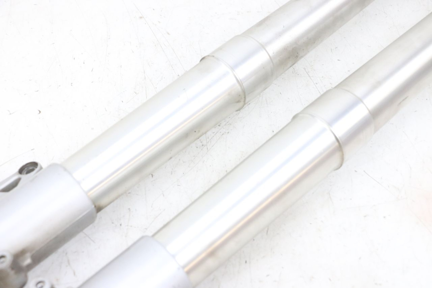 photo de FOURREAU FOURCHE BMW R RT ABS 1200 (2010 - 2014) - Détails caractéristiques