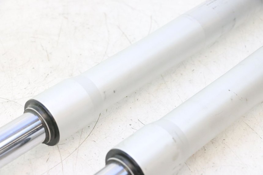 photo de FOURREAU FOURCHE APOLLO RFZ 150 - Points de fixation