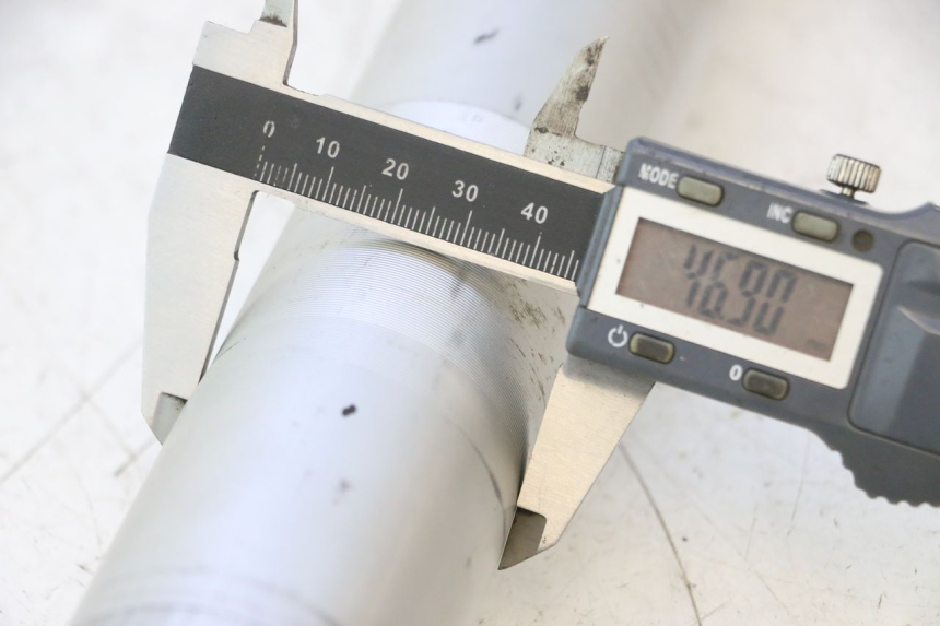 photo de FOURREAU FOURCHE APOLLO RFZ 140 - Autre angle de vue