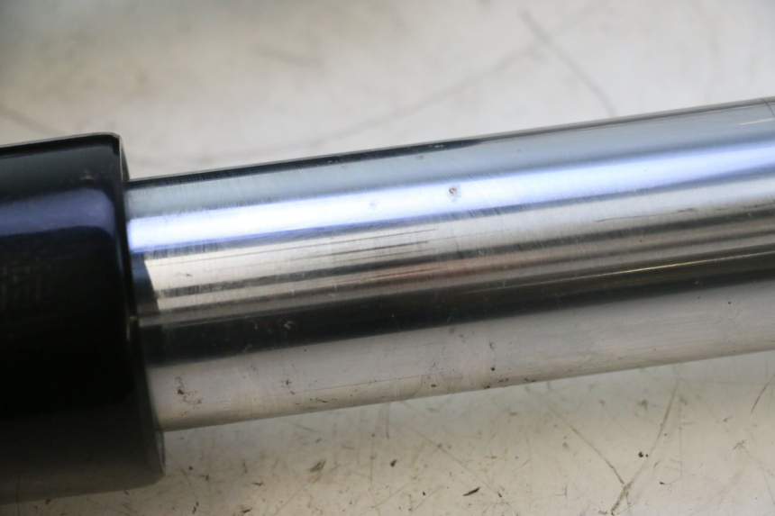 photo de FOURREAU FOURCHE HARLEY DAVIDSON ROAD GLIDE FLTRXSE 1920 (2018 - 2022) - Points de fixation