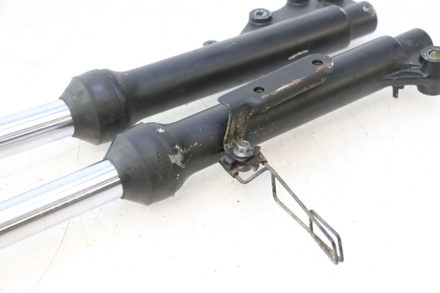 photo de FOURREAU FOURCHE TNT MOTOR ROMA 10' 2T 50 (2011 - 2018) - Points de fixation