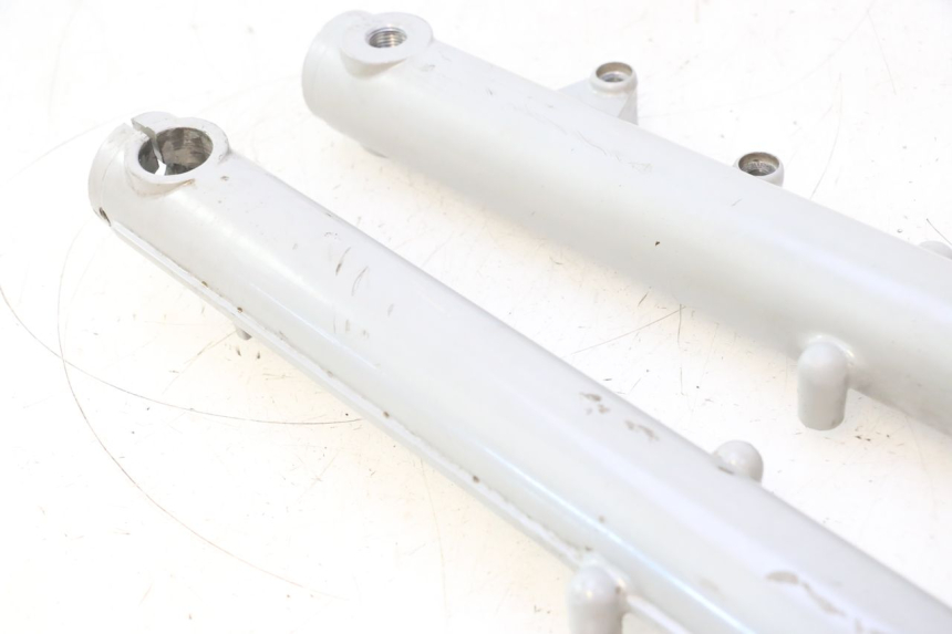 photo de FOURREAU FOURCHE MZ RT 125 (2000 - 2008) - Détails caractéristiques