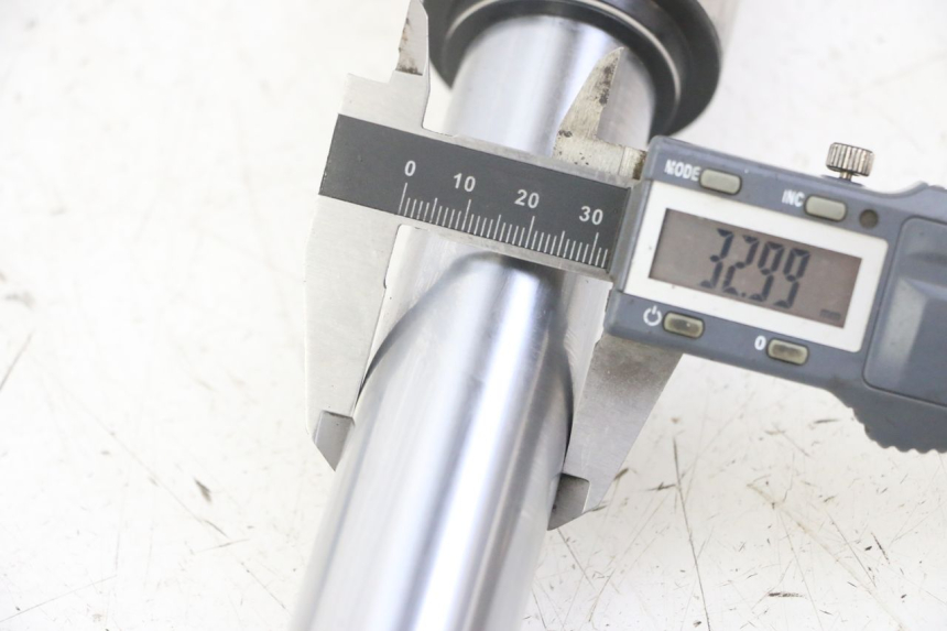 photo de FOURREAU FOURCHE APOLLO RXF 125