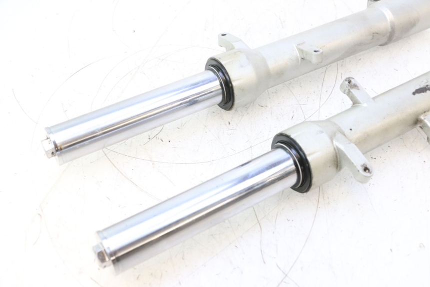 photo de FOURREAU FOURCHE PEUGEOT SATELIS 125 (2006 - 2009) - Autre angle de vue