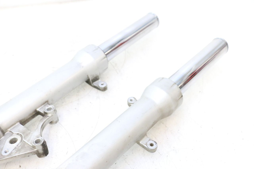 photo de FOURREAU FOURCHE PEUGEOT SATELIS 125 (2013 - 2018) - Autre angle de vue