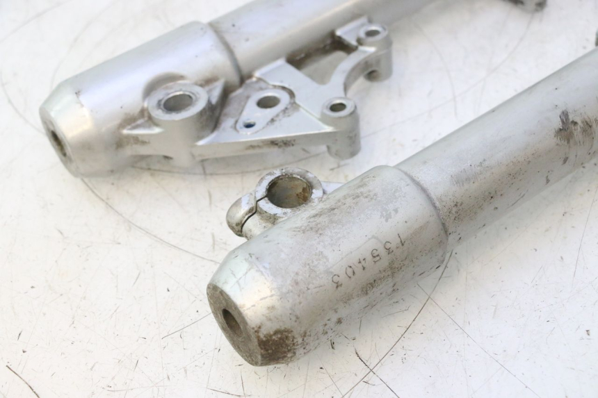 photo de FOURREAU FOURCHE PEUGEOT SATELIS 125 (2013 - 2018) - Inspection visuelle