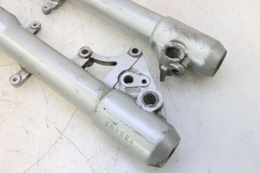photo de FOURREAU FOURCHE PEUGEOT SATELIS 125 (2013 - 2018) - Focus structure