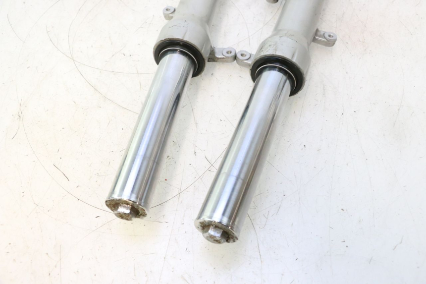 photo de FOURREAU FOURCHE PEUGEOT SATELIS 125 (2013 - 2018) - Autre angle de vue