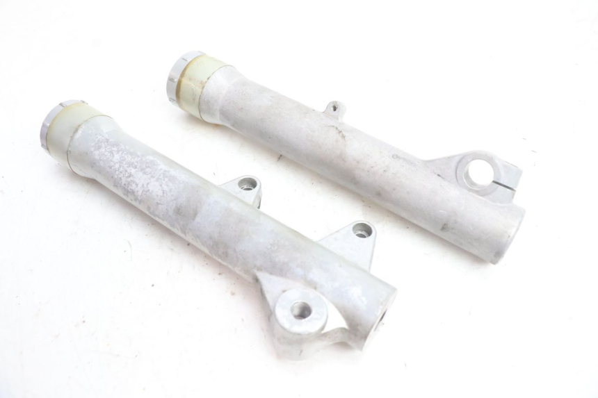 photo de FOURREAU FOURCHE APRILIA SCARABEO GT 125 (1999 - 2007) - Points de fixation