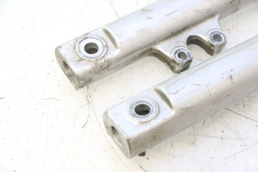 photo de FOURREAU FOURCHE HONDA SH 125 (2001 - 2003) - Zoom état d’usage