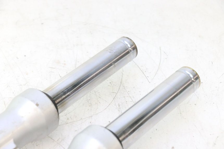 photo de FOURREAU FOURCHE HONDA SH 125 (2001 - 2003) - Vue d’ensemble