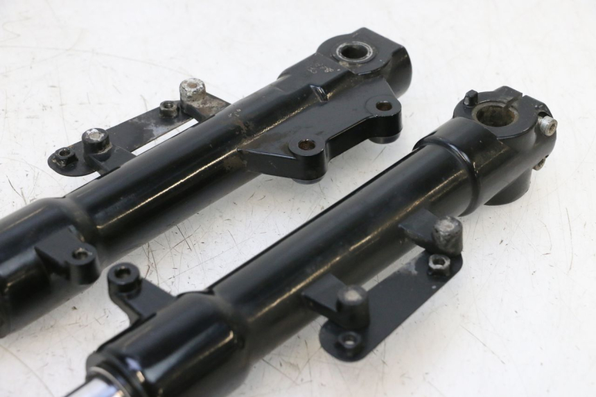 photo de FOURREAU FOURCHE APRILIA SR MOTARD 50 (2012 - 2018) - Autre angle de vue