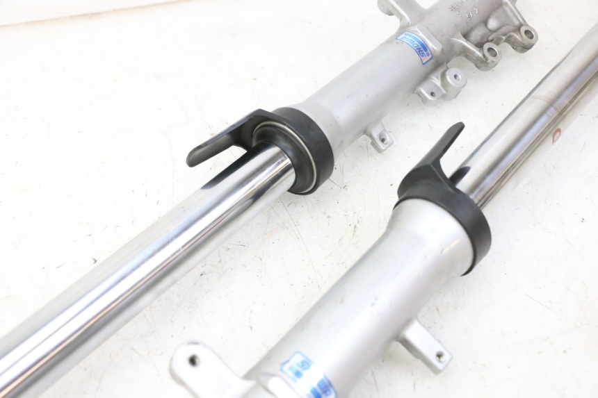 photo de FOURREAU FOURCHE SUZUKI SV S 650 (2003 - 2009)