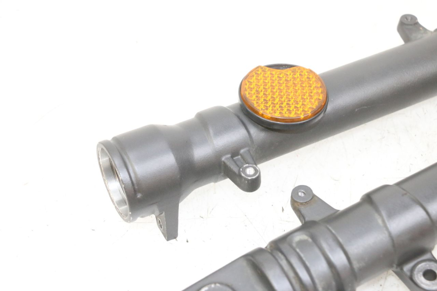 photo de FOURREAU FOURCHE YAMAHA TZR 50 (2008 - 2016) - Vue rapprochée