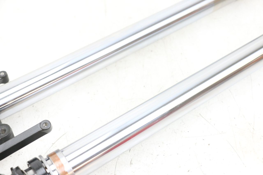 photo de FOURREAU FOURCHE KAWASAKI VERSYS ABS 650 (2015 - 2018)