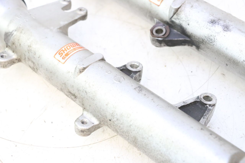 photo de FOURREAU FOURCHE HONDA VFR FI RC46 800 (1998 - 2001) - Angle alternatif
