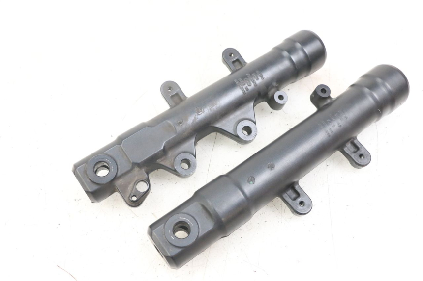 photo de FOURREAU FOURCHE YAMAHA XMAX X-MAX ABS 125 (2017 - 2020)